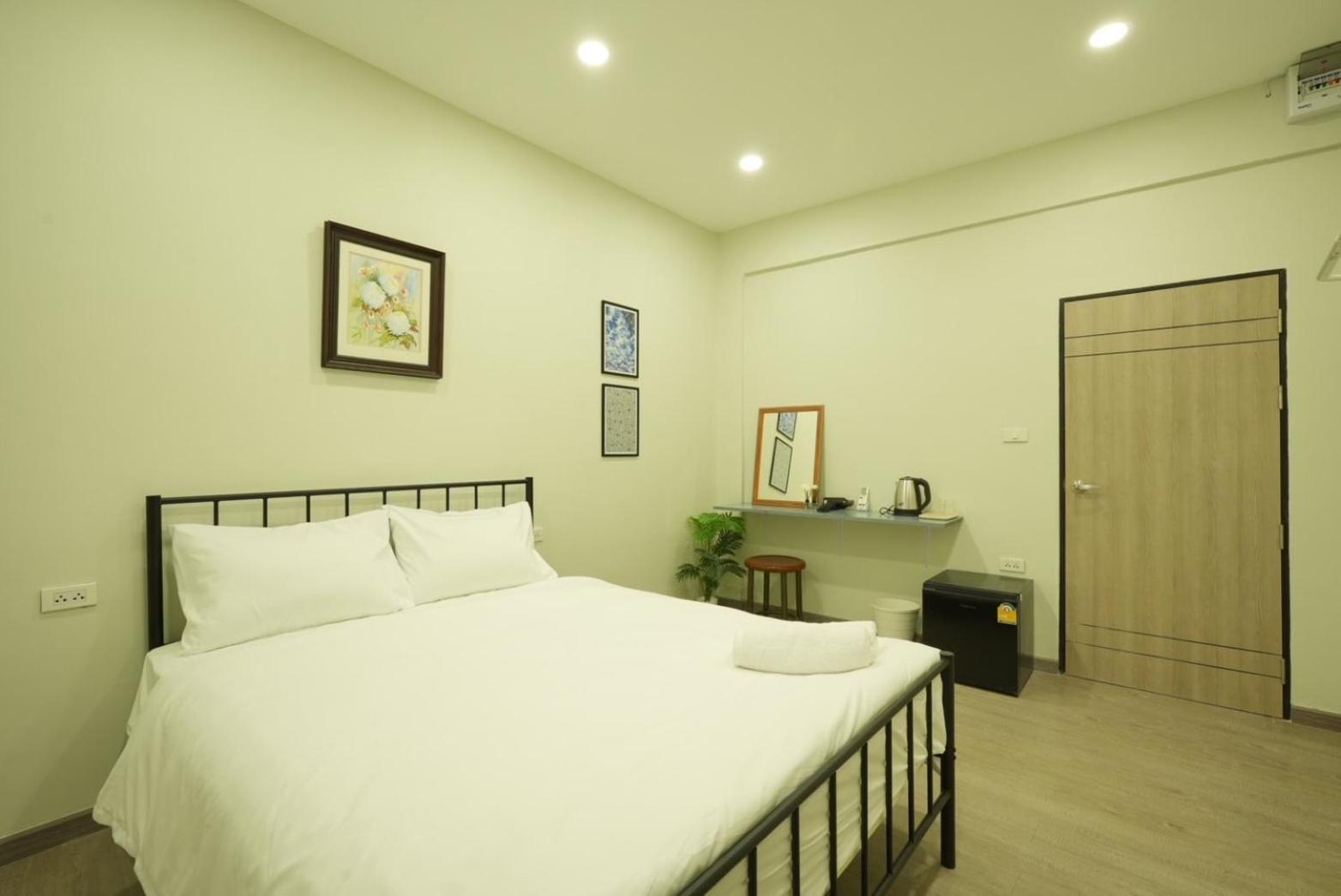 Hidden Dragon X Yaowarat Road Apartment Bangkok Ngoại thất bức ảnh